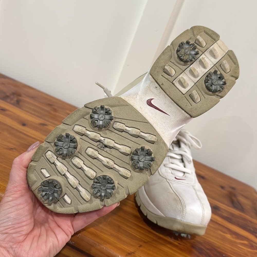Nike Sports Performance Saddle Golf Shoes - Picture 6 of 8